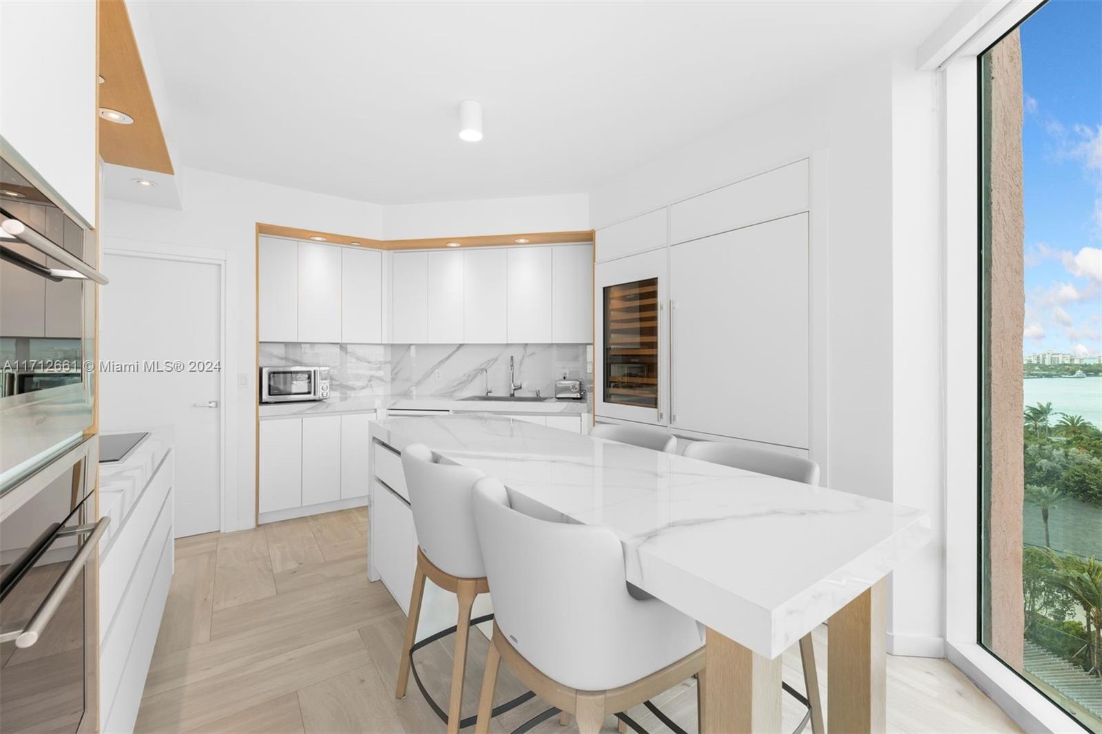 PORTOFINO TOWER CONDO - Residential Lease