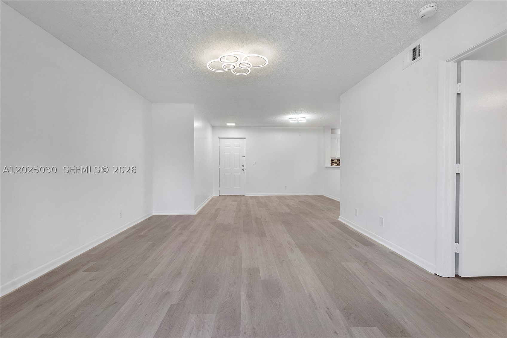 GRAND OASIS CONDO - Residential