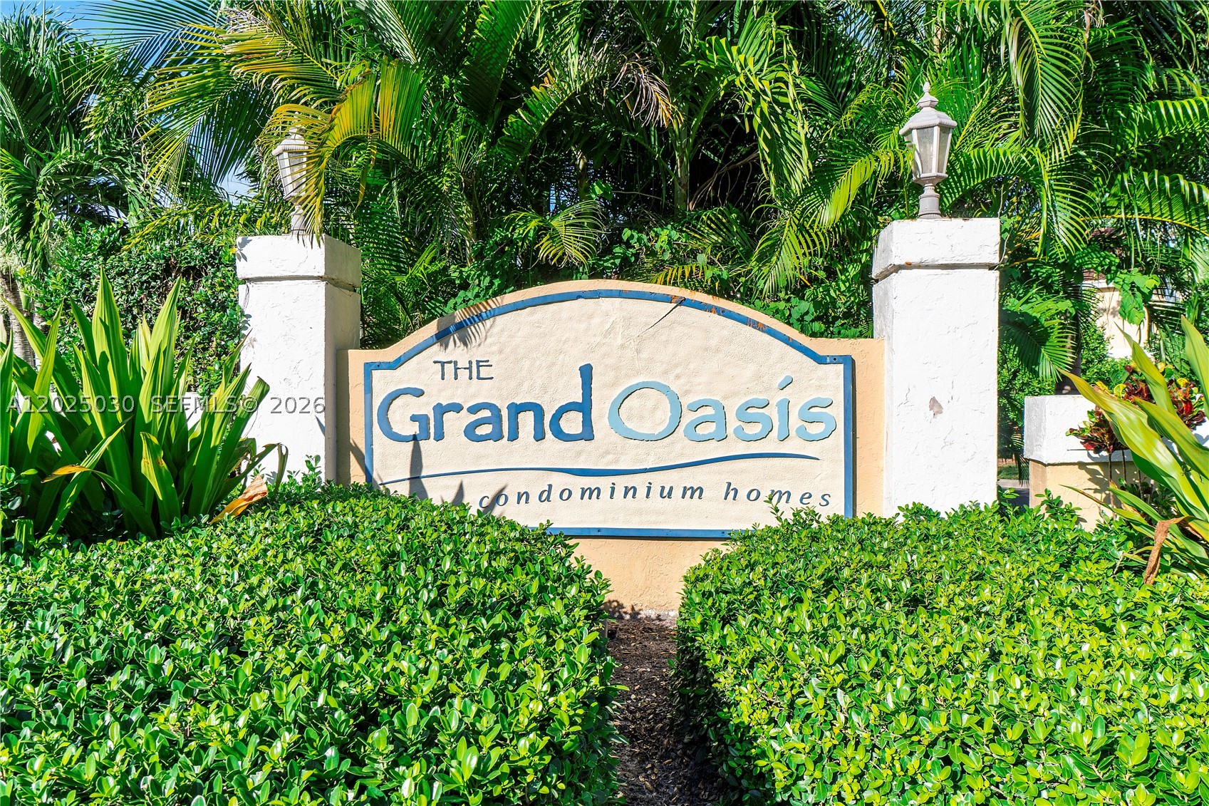 GRAND OASIS CONDO - Residential