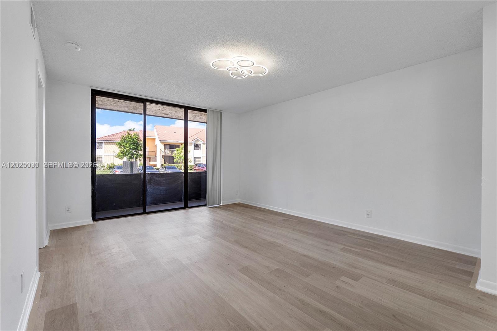 GRAND OASIS CONDO - Residential