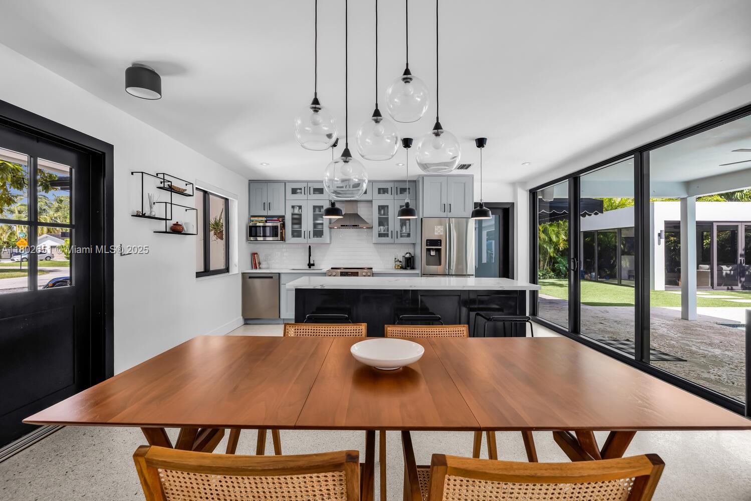 NEW WOODS - Residential