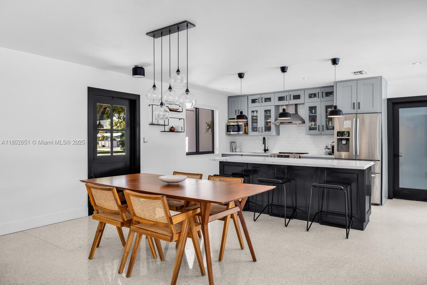 NEW WOODS - Residential