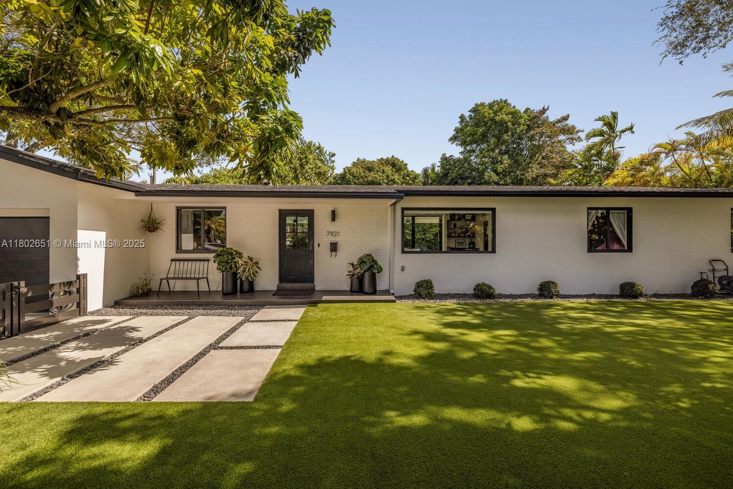 NEW WOODS - Residential
