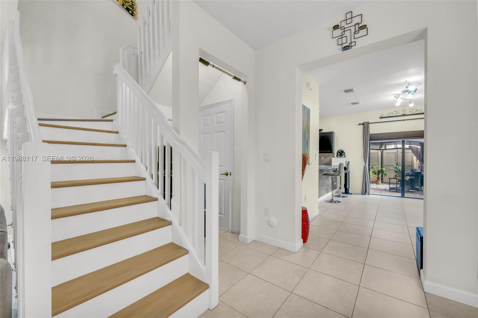 COCO PALM ESTATES - Residential