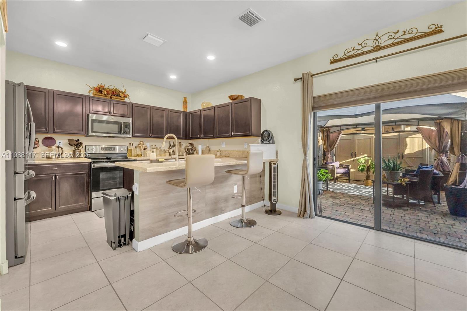 COCO PALM ESTATES - Residential
