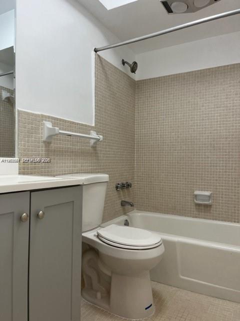 SEVENTEENTH GREEN CONDO - Residential