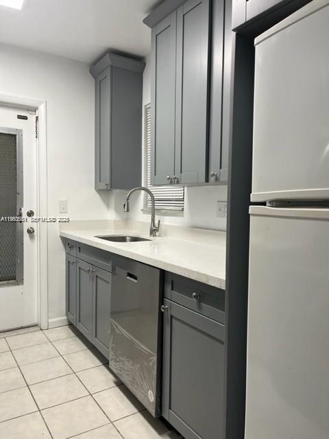 Bright and Spacious 2 Bedroom/ 2 Bathroom at Hallandale Beach. Brand new Kitchen Cabinets with Quarz Counter Tops. Brand-new Stainless-Steel Appliances: Range E- Microwave and Dishwasher. Updated Bathrooms. Brand New A/C. Tile floors throughout. All ages are welcomed. Great Location, just minutes to the Beach, Gulfstream Park Racing and Casino and Aventura Mall. Easy to show. Minimum Credit Score of 650. Must See!. Brand new Kitchen Cabinets with Quarz Counter Tops. Brand-new Stainless-Steel Appliances: Range E- Microwave and Dishwasher. Updated Bathrooms. Brand New A/C. Tile floors throughout. All ages are welcomed. Great Location, just minutes to the Beach, Gulfstream Park Racing and Casino and Aventura Mall. Easy to show. Minimum Credit Score of 650. Must See!