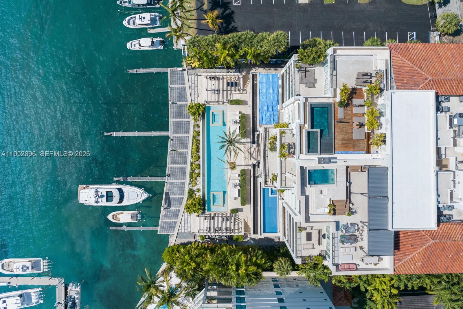 RESIDENCES AT VIZCAYA CON - Residential