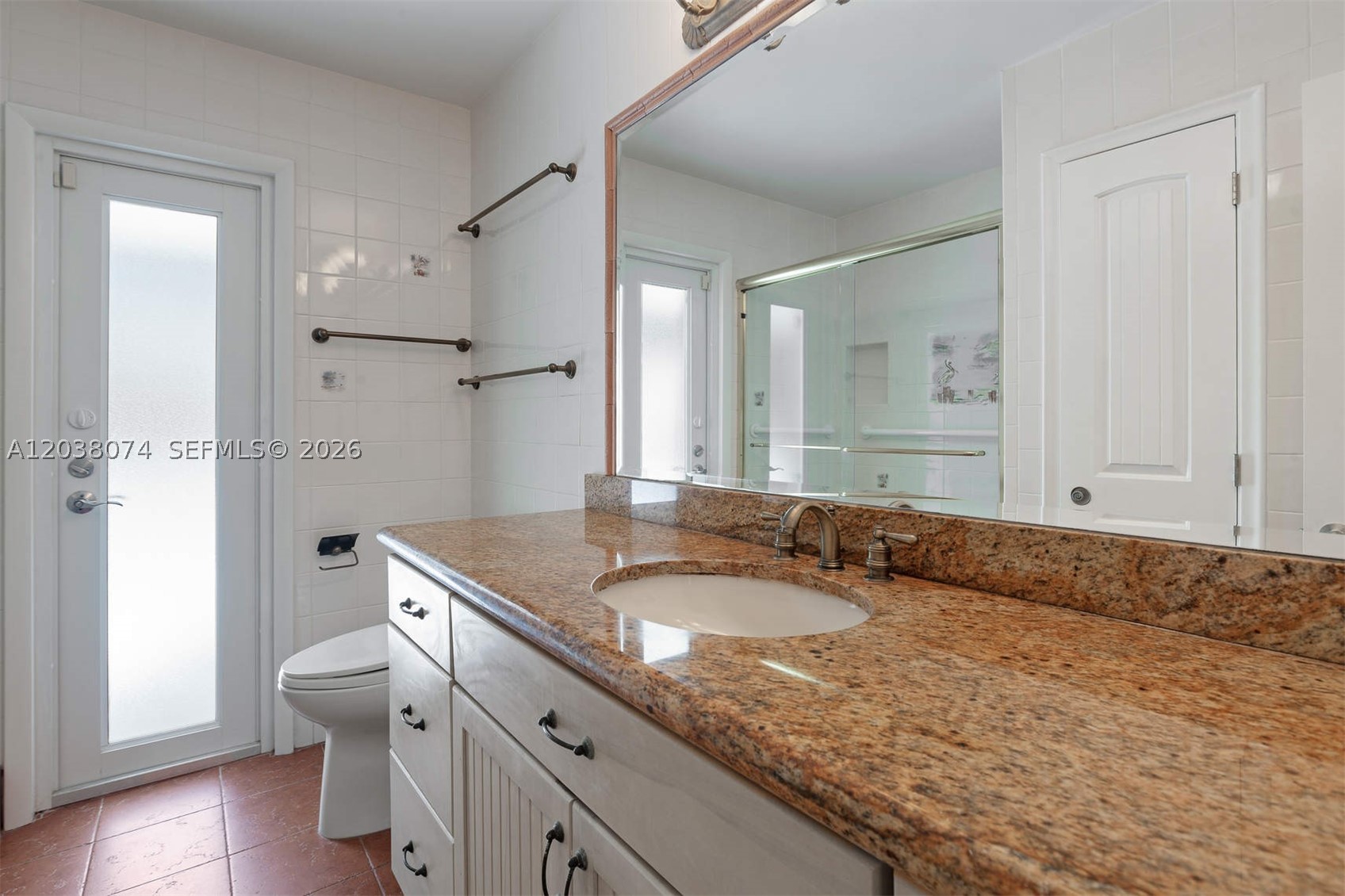 SUNILAND ESTATES - Residential Lease