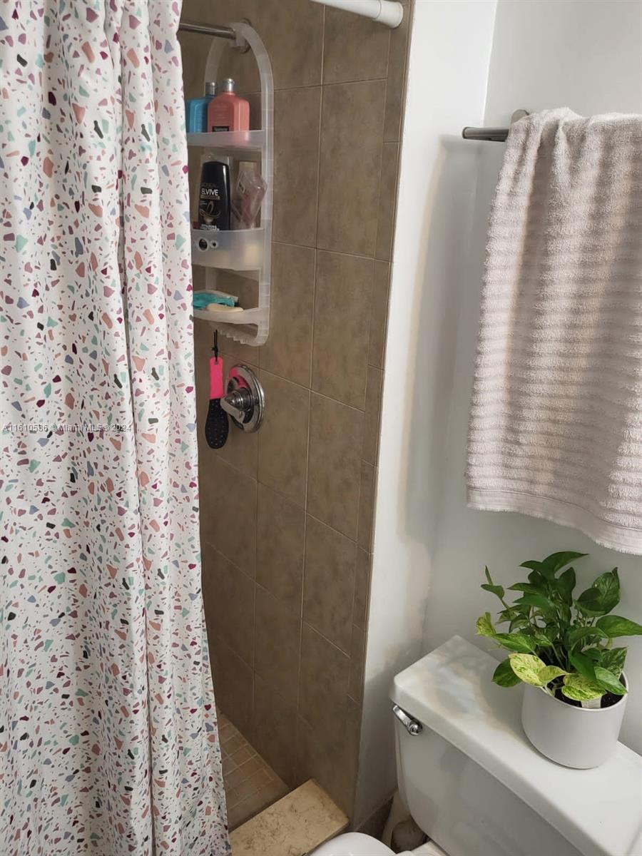 DORAL GARDENS CONDO - Residential