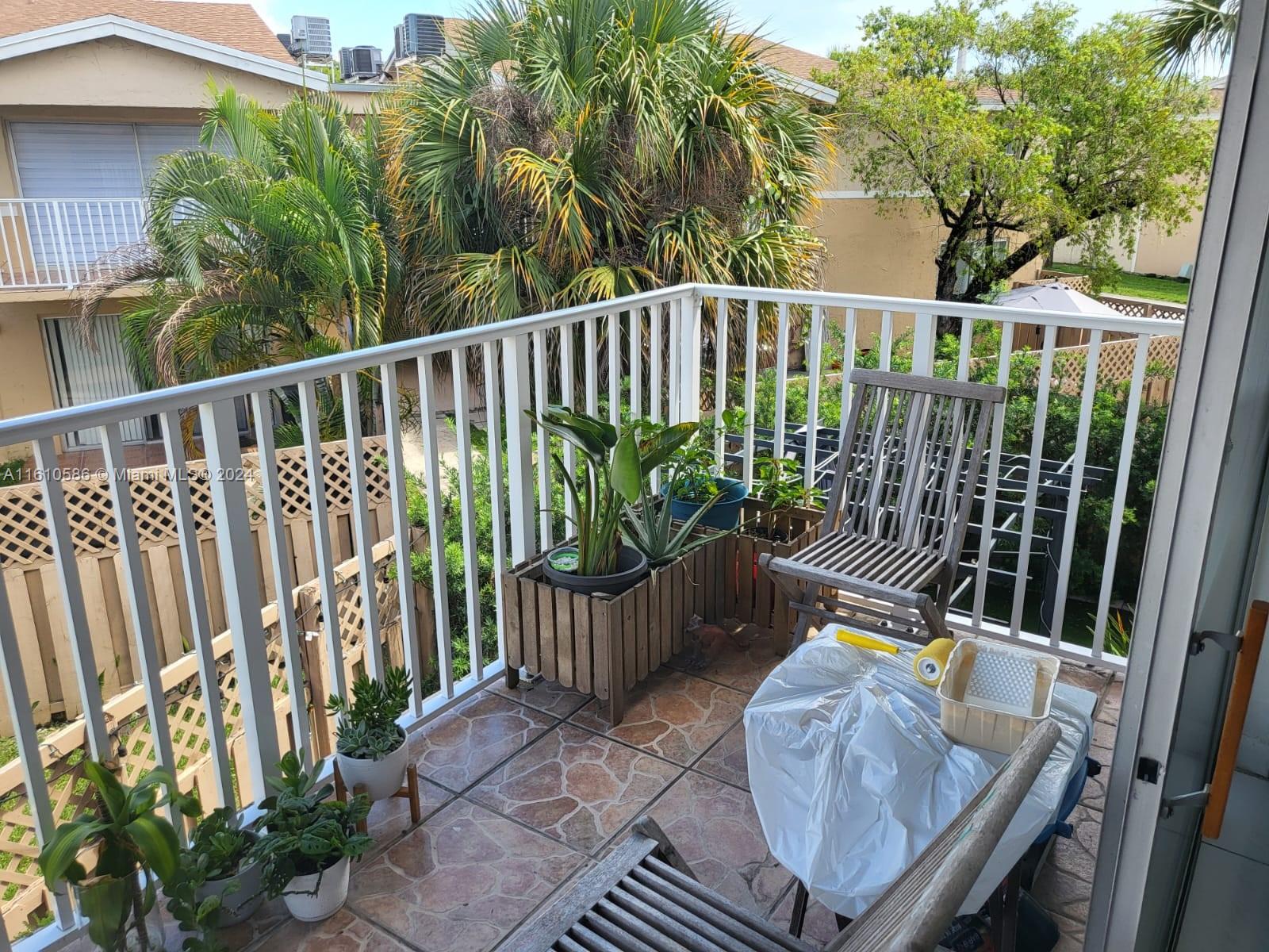 DORAL GARDENS CONDO - Residential
