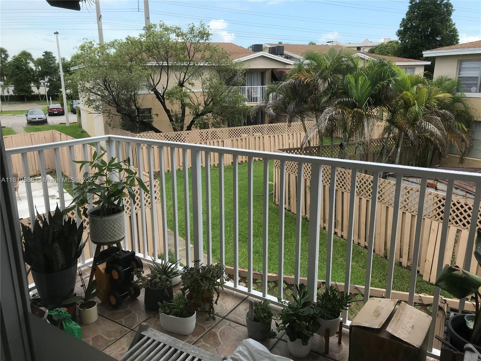 DORAL GARDENS CONDO - Residential
