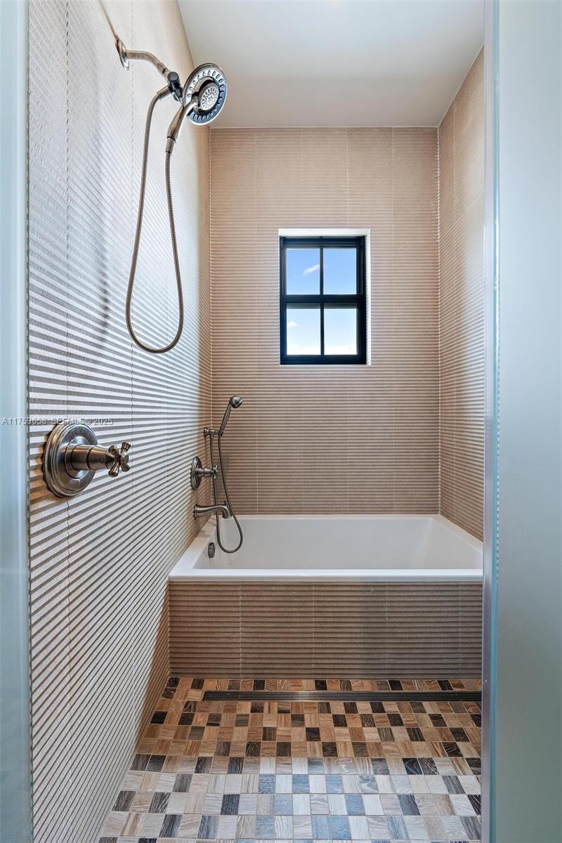 Pine Creek Sporting Club - Residential