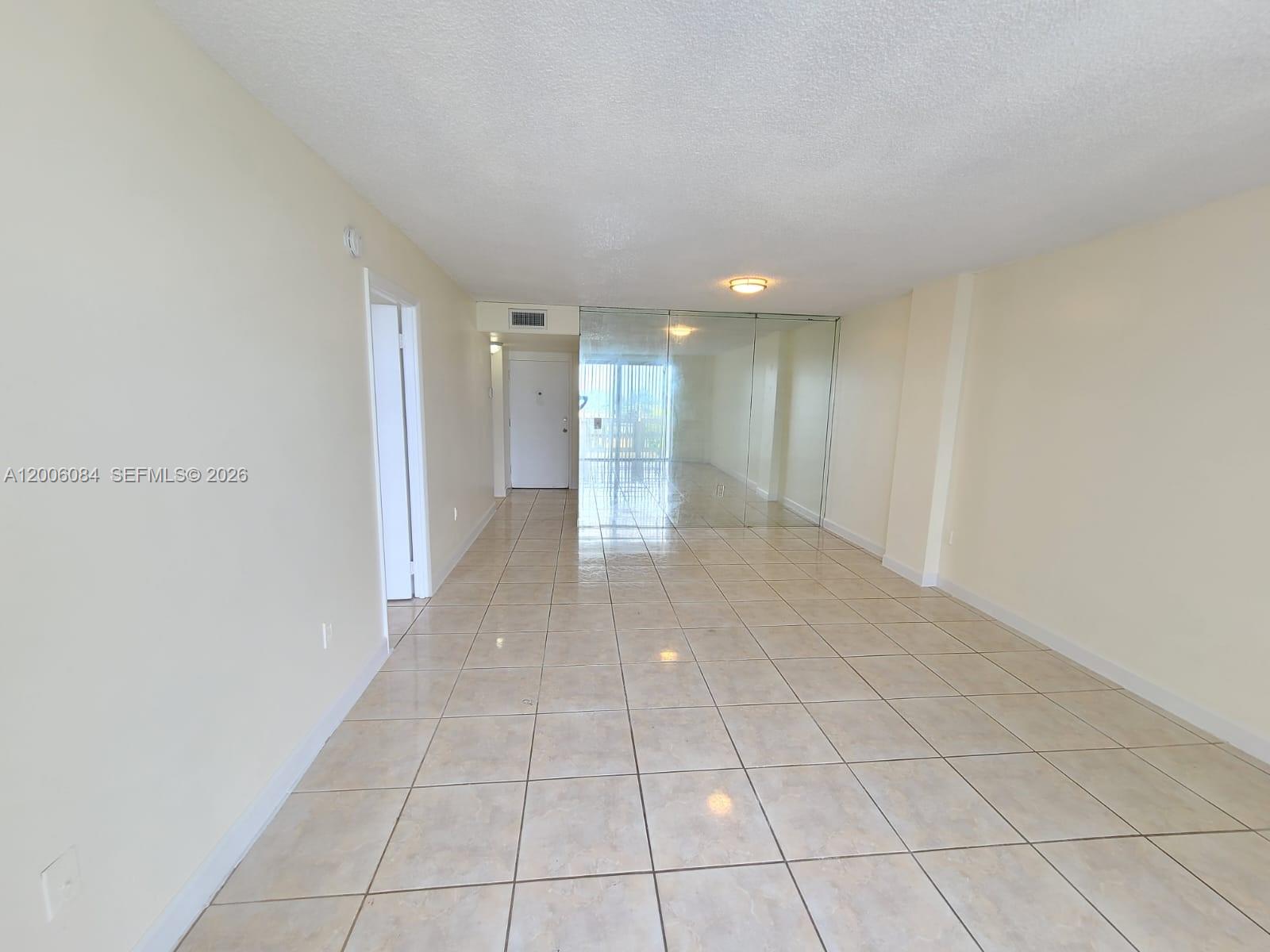PARKWAY TOWERS BLDG 1 - Residential