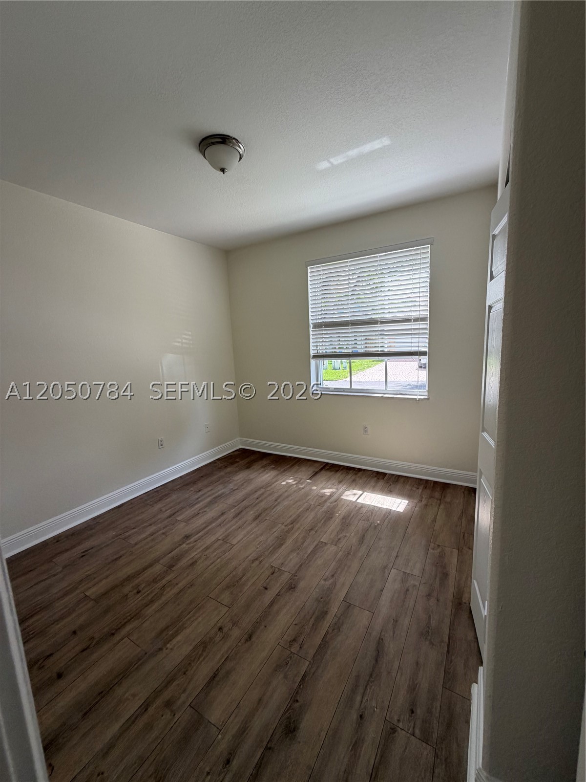 GOLDVUE ESTATES - Residential Lease