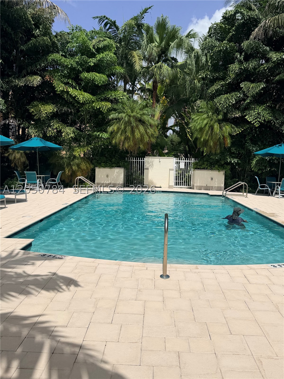 GOLDVUE ESTATES - Residential Lease