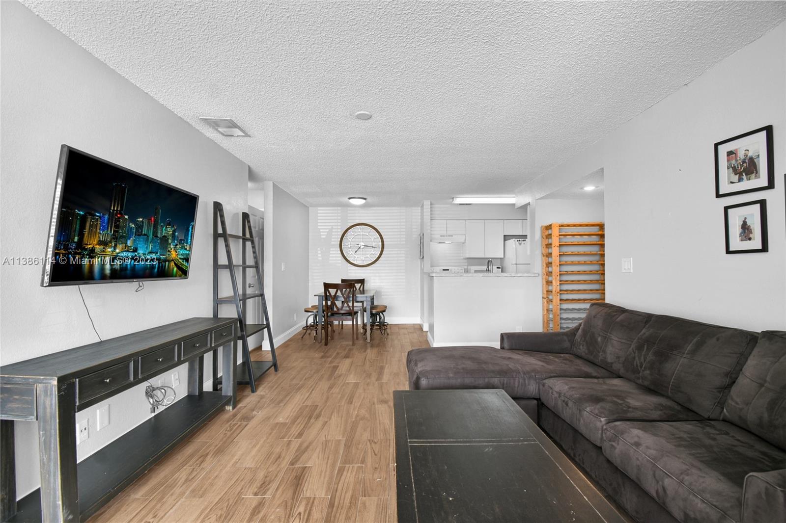 SUNDANCE AT DAVIE CONDO - Residential Lease