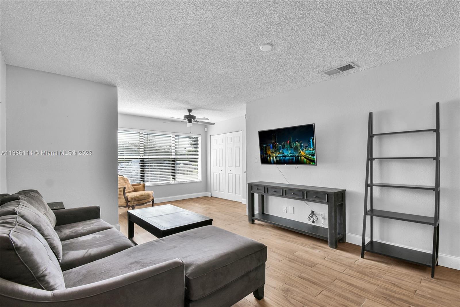 SUNDANCE AT DAVIE CONDO - Residential Lease