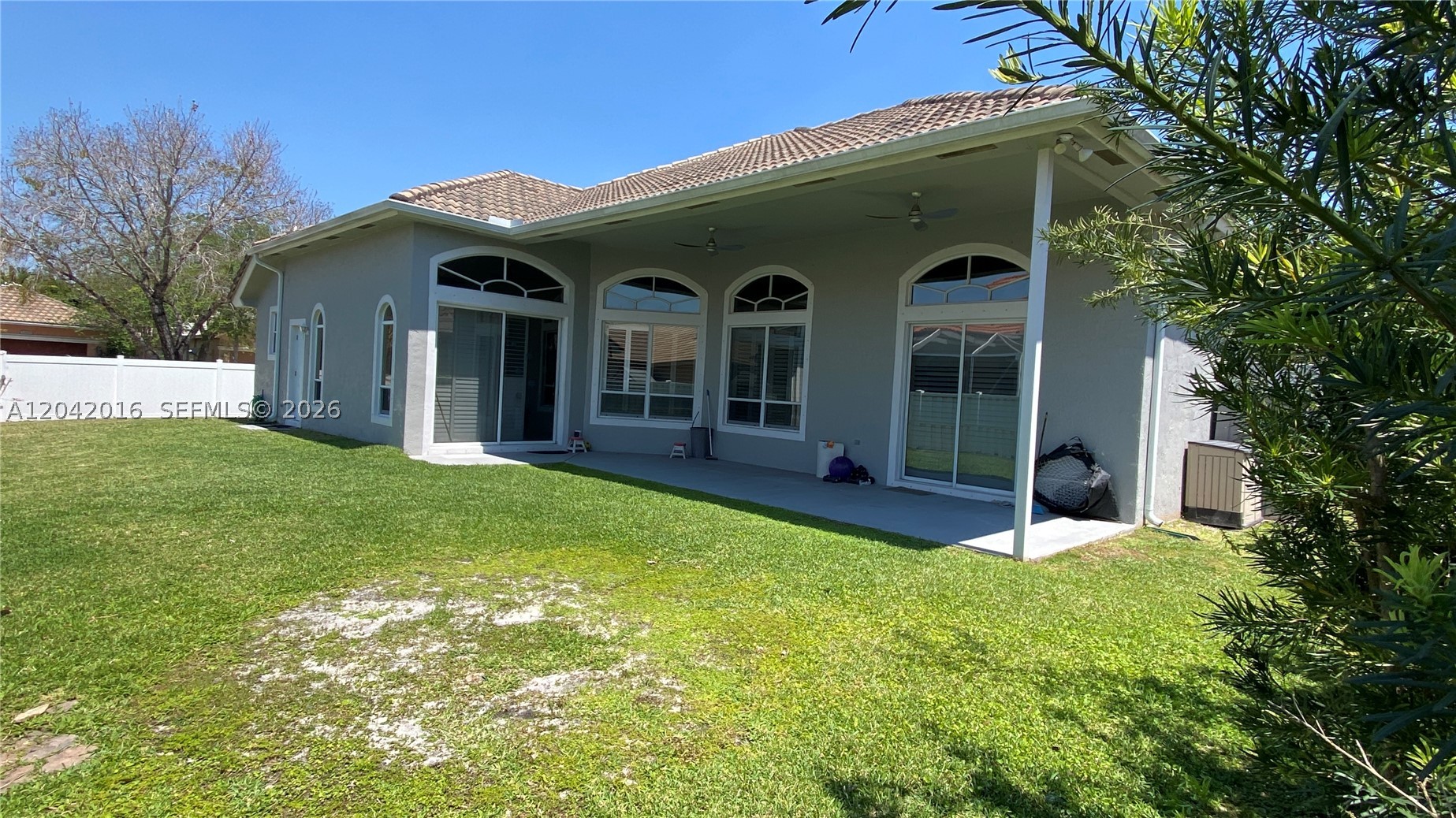 PEMBROKE FALLS PHASE 4A - Residential Lease