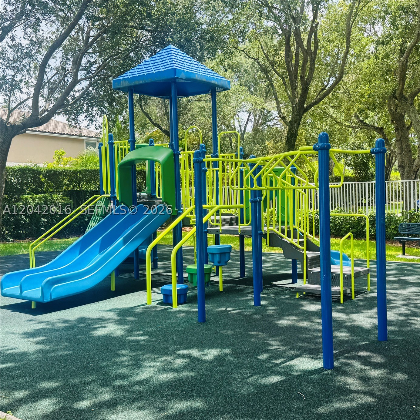 PEMBROKE FALLS PHASE 4A - Residential Lease