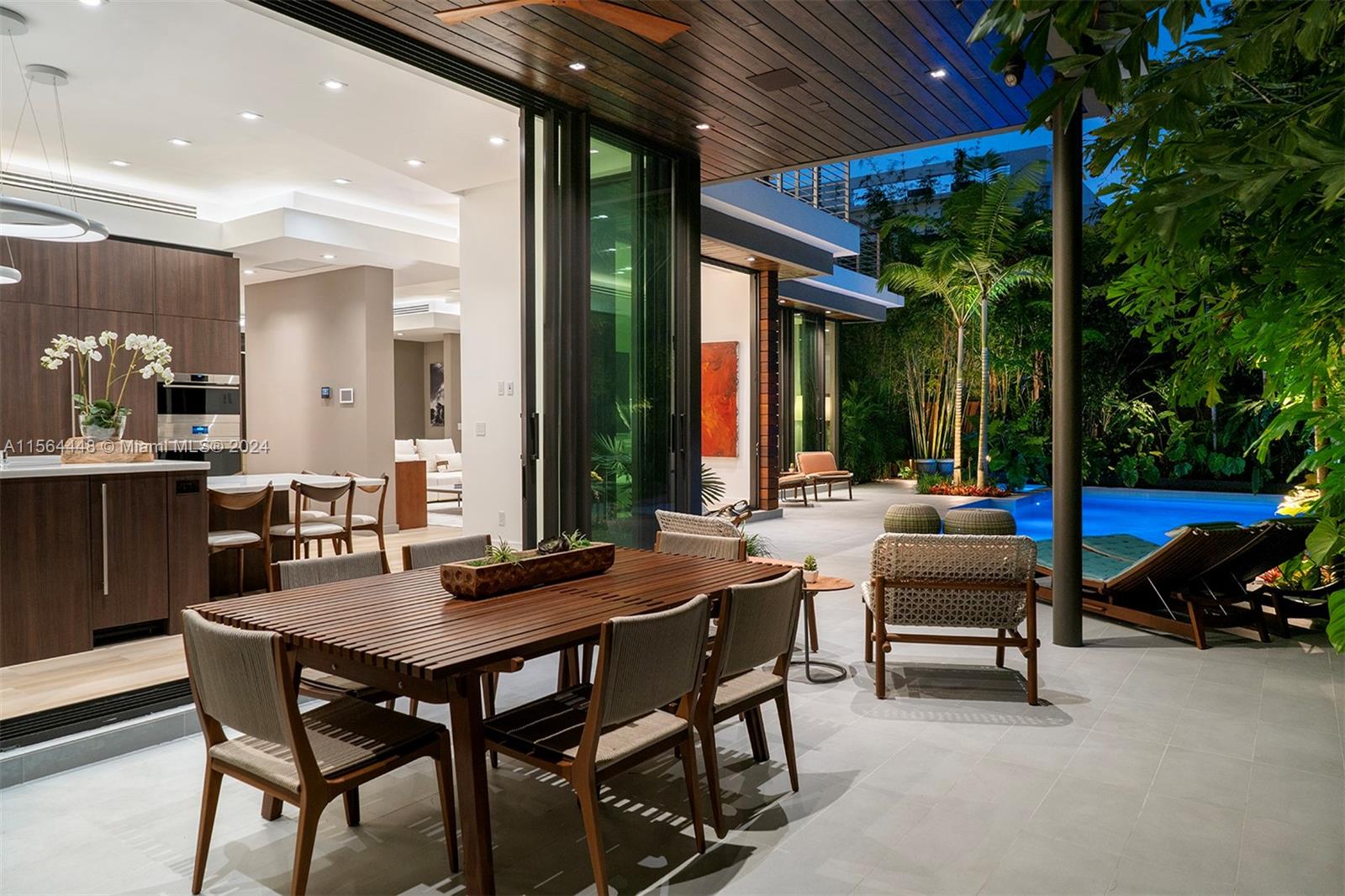 NATOMA MANORS RE SUB - Residential