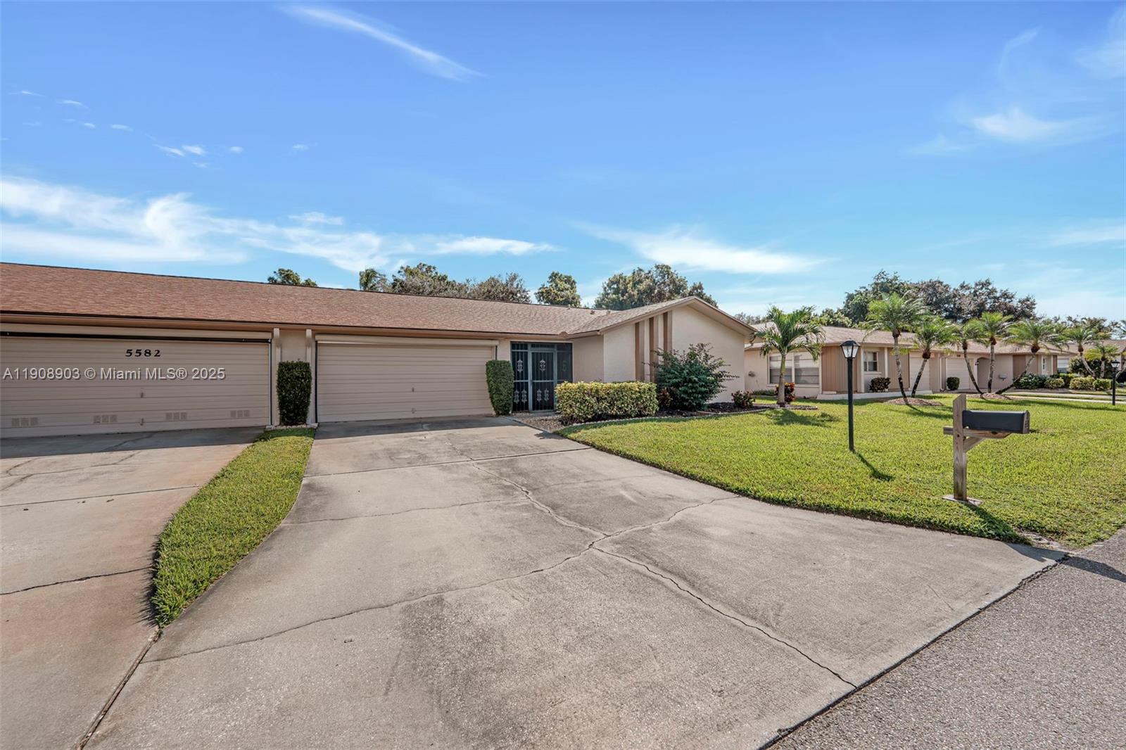 WHISKEY CREEK VILLAGE GREE - Residential