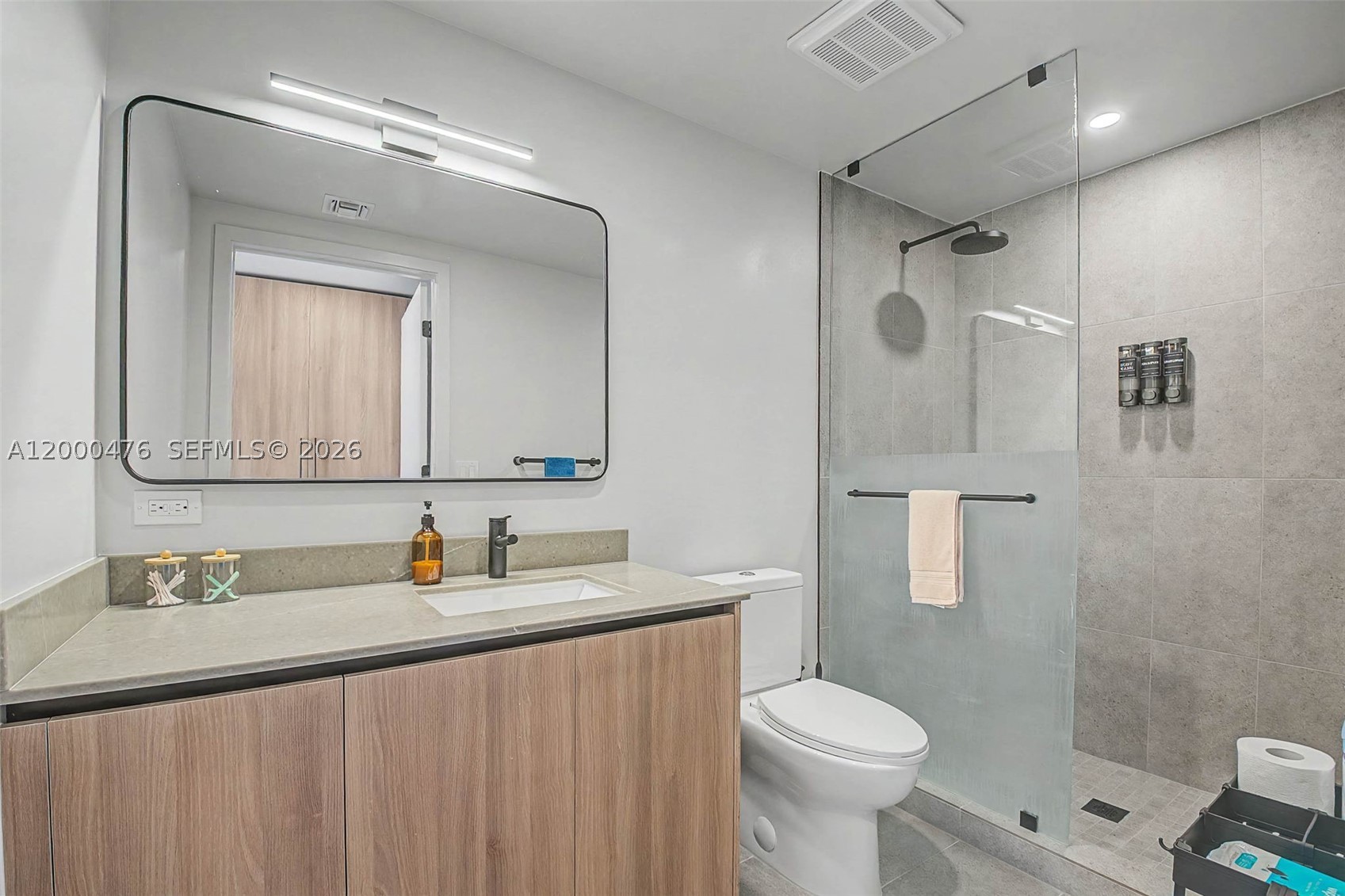 501 First Residences - Residential