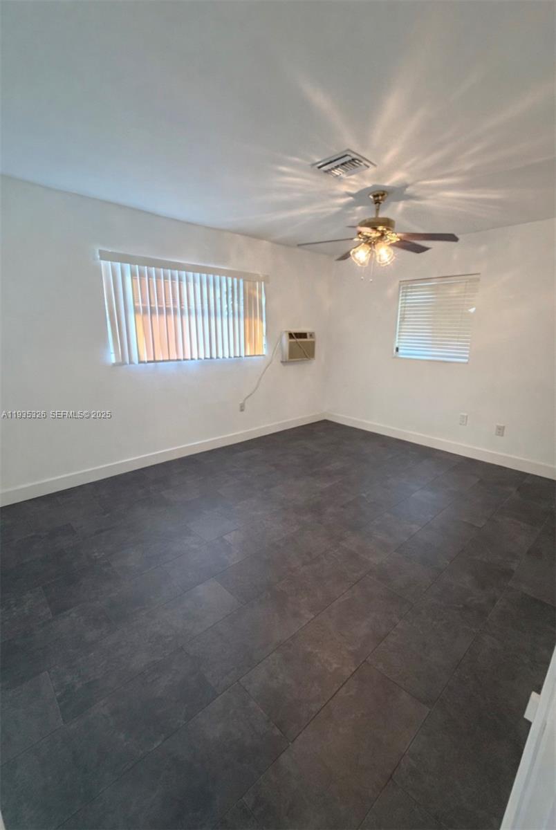 BERKELEY MANOR SEC 1 - Residential Lease