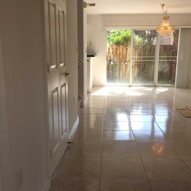 PEMBROKE ISLES-Landings - Residential Lease