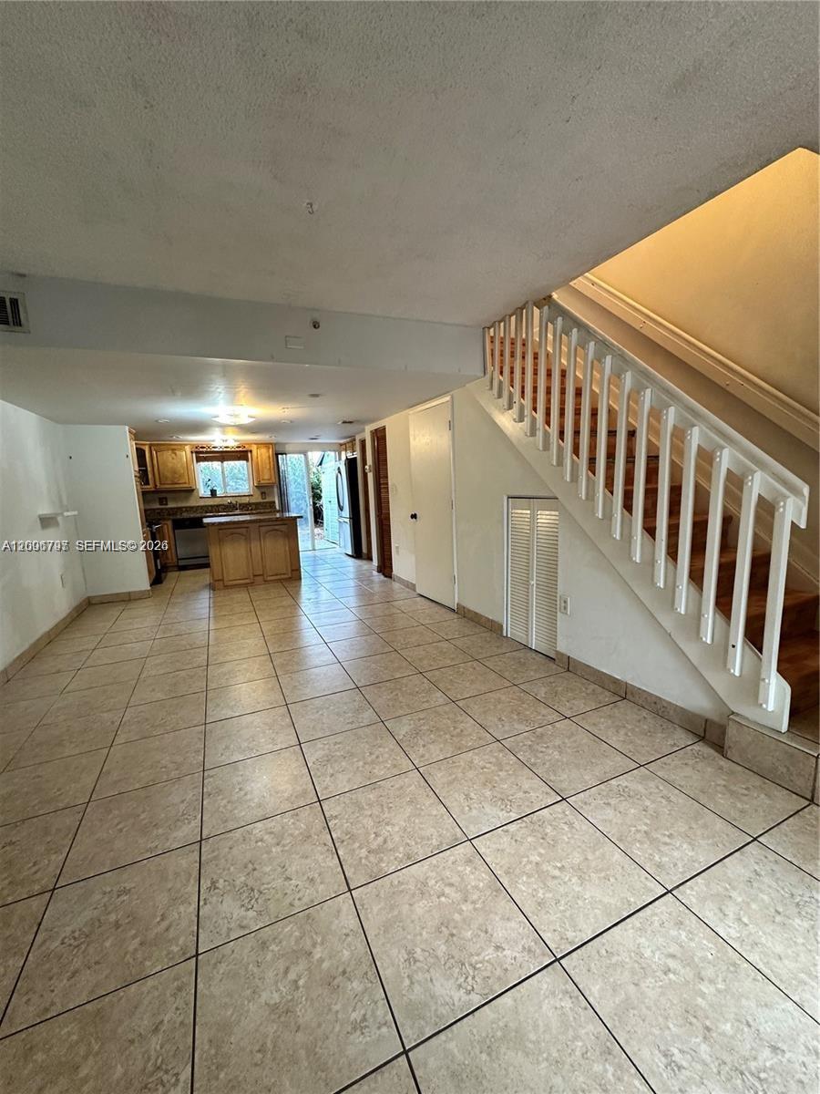 CHATEAUBLEAU VILLAS MIDWA - Residential