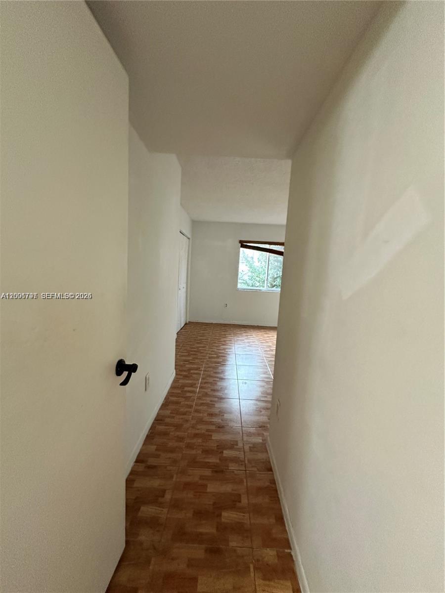CHATEAUBLEAU VILLAS MIDWA - Residential