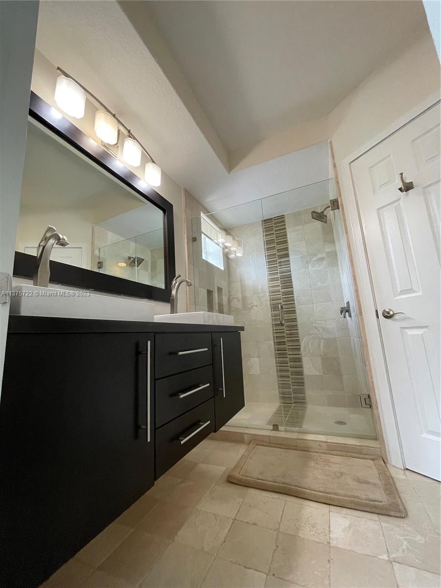 SAVANNAH AT DORAL - Residential Lease