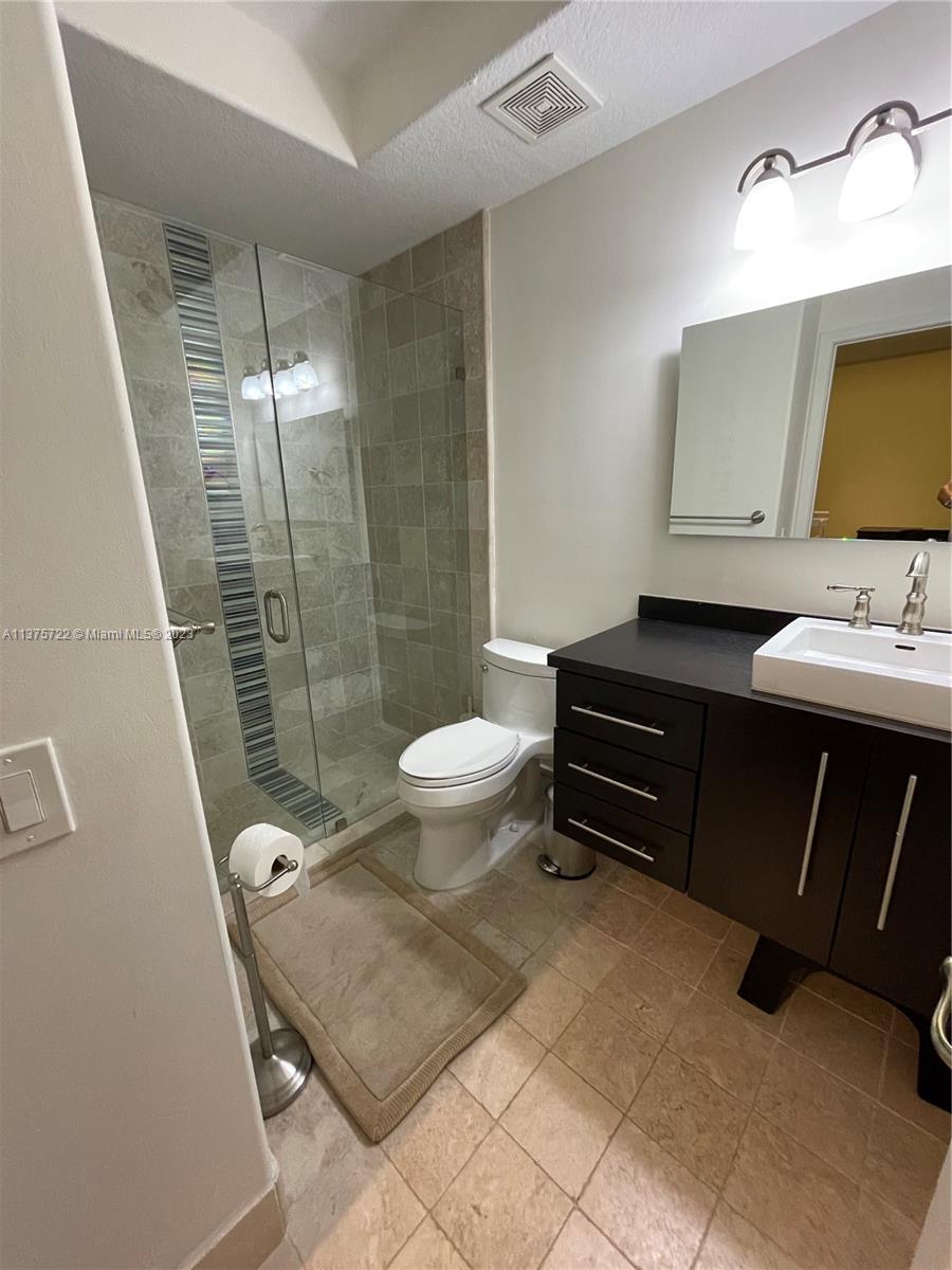 SAVANNAH AT DORAL - Residential Lease