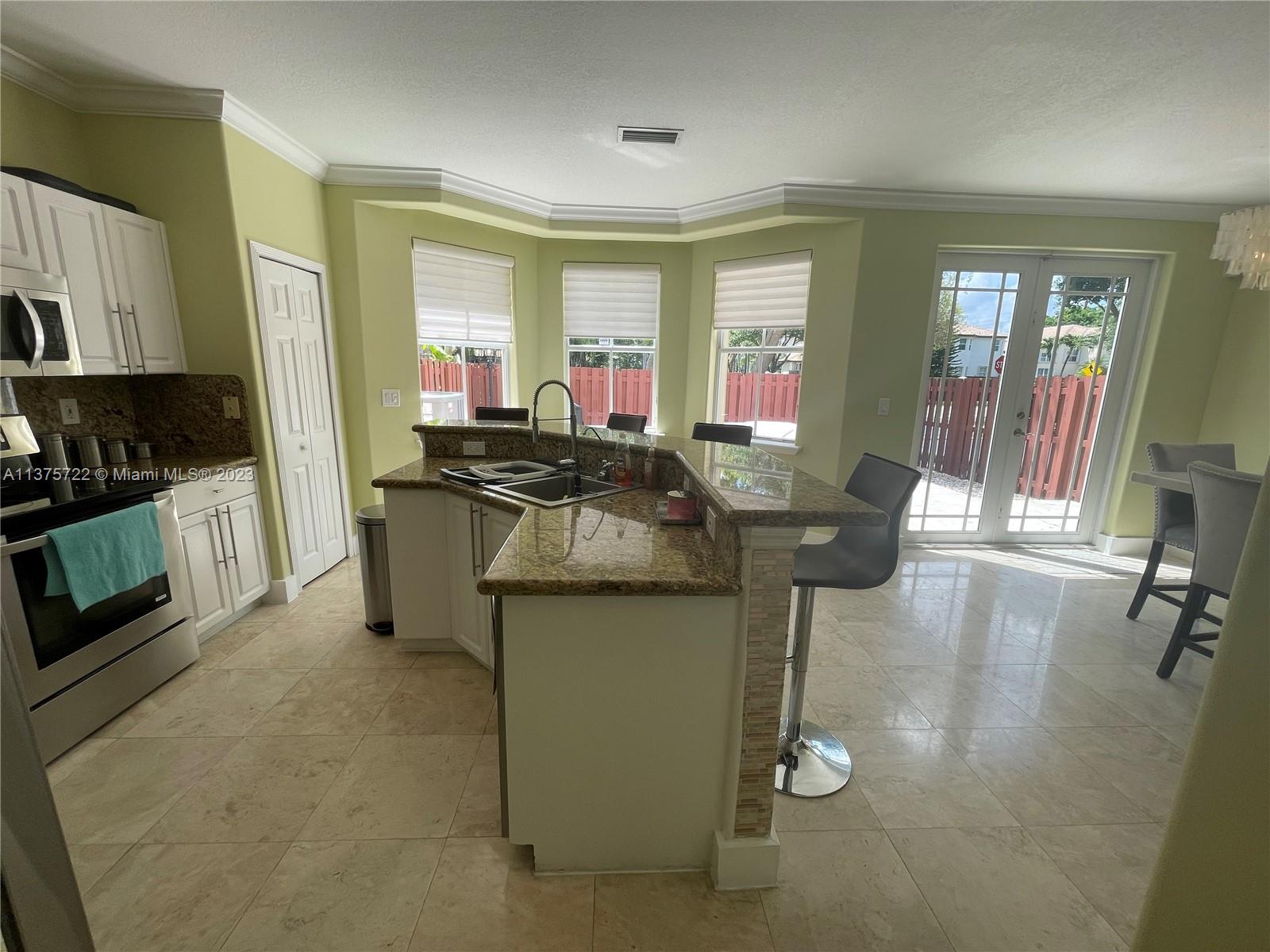SAVANNAH AT DORAL - Residential Lease