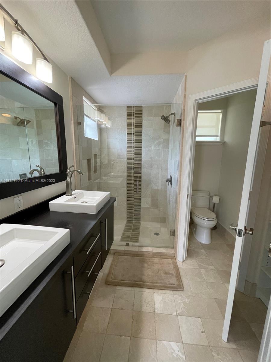 SAVANNAH AT DORAL - Residential Lease