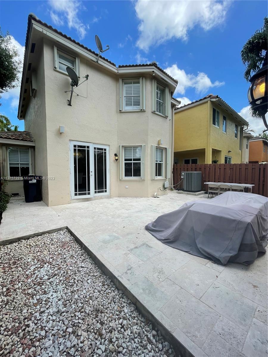 SAVANNAH AT DORAL - Residential Lease