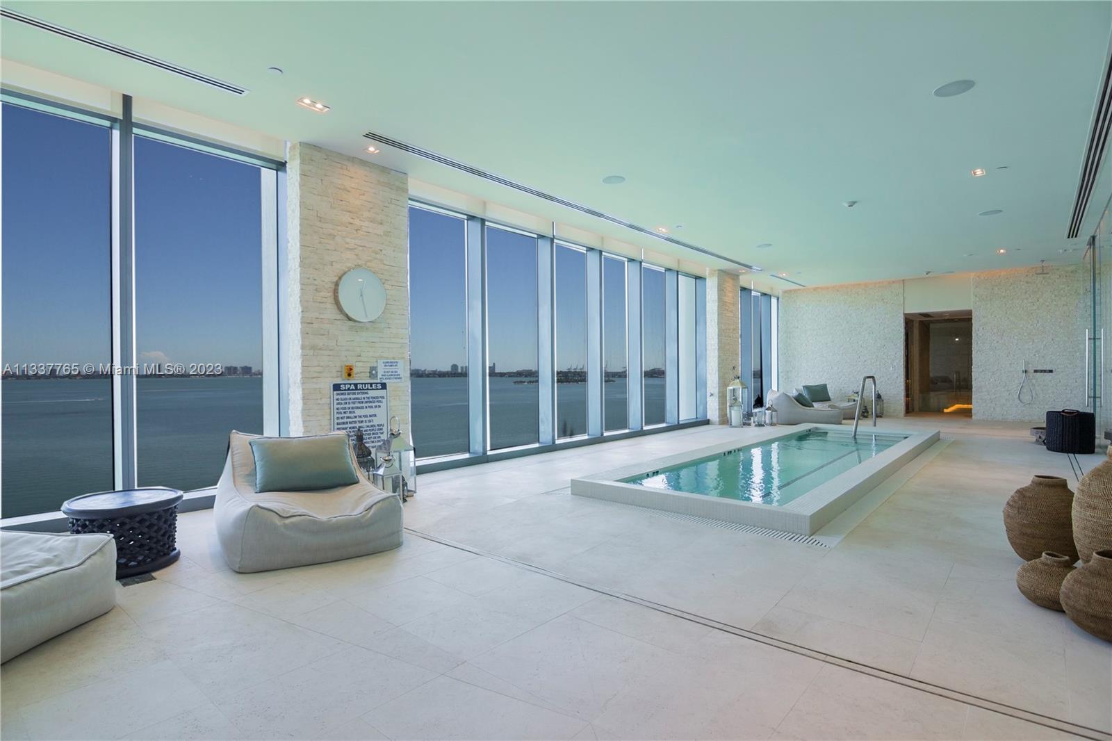 ONE PARAISO CONDO - Residential