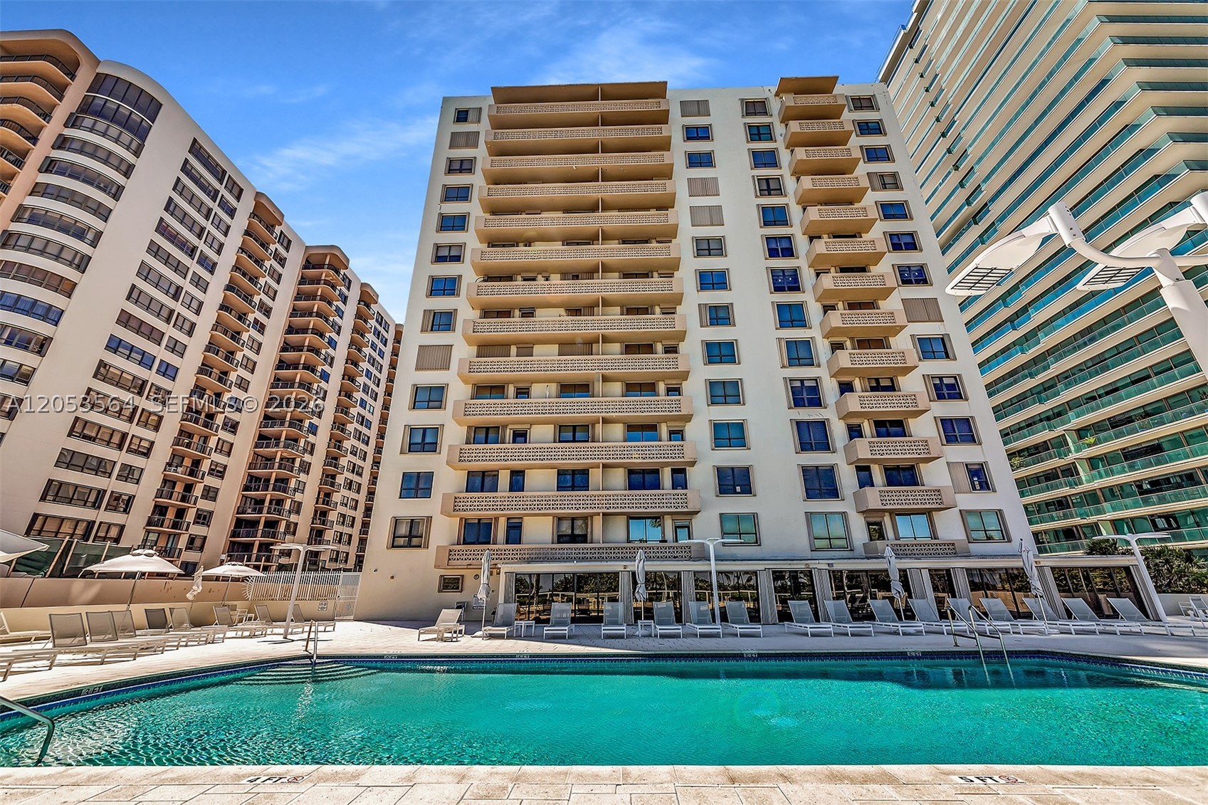 THE PLAZA OF BAL HARBOUR - Residential
