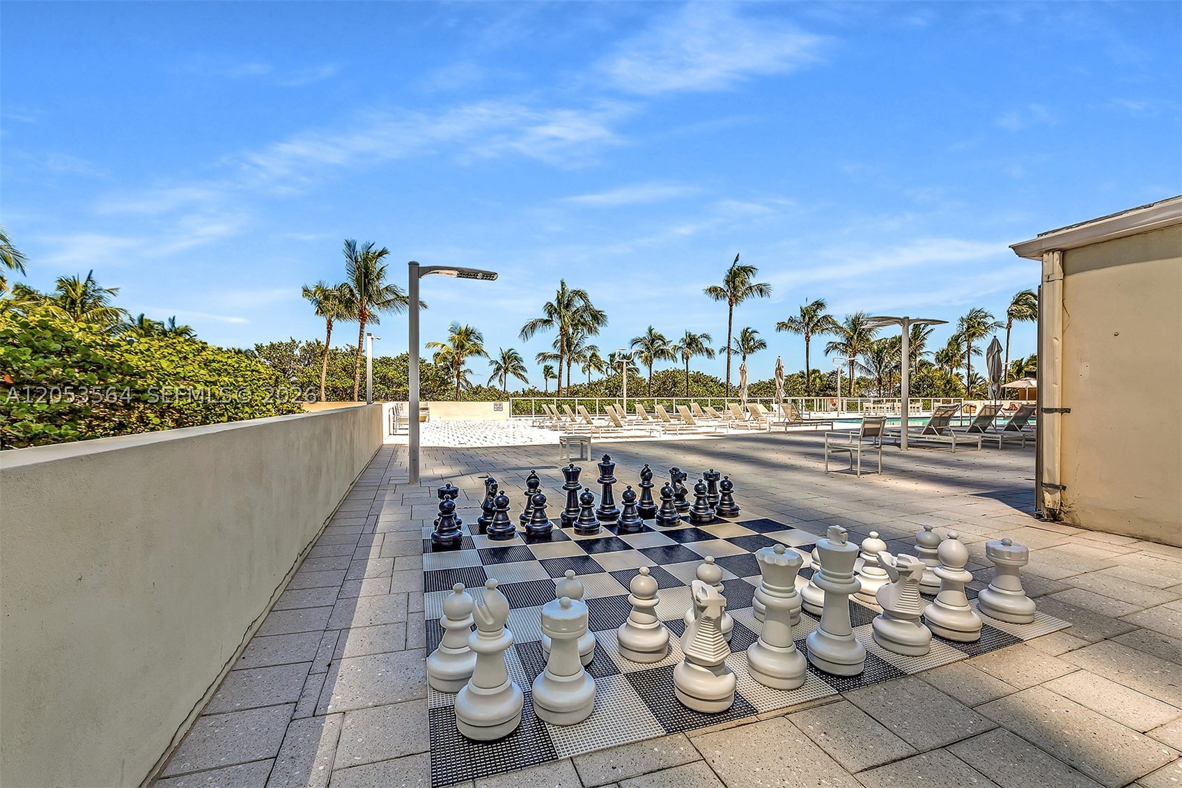THE PLAZA OF BAL HARBOUR - Residential