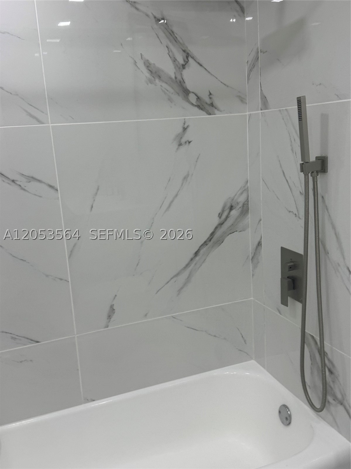 THE PLAZA OF BAL HARBOUR - Residential