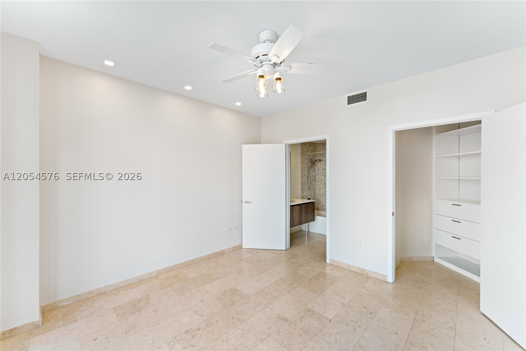 RISE CONDO - Residential Lease