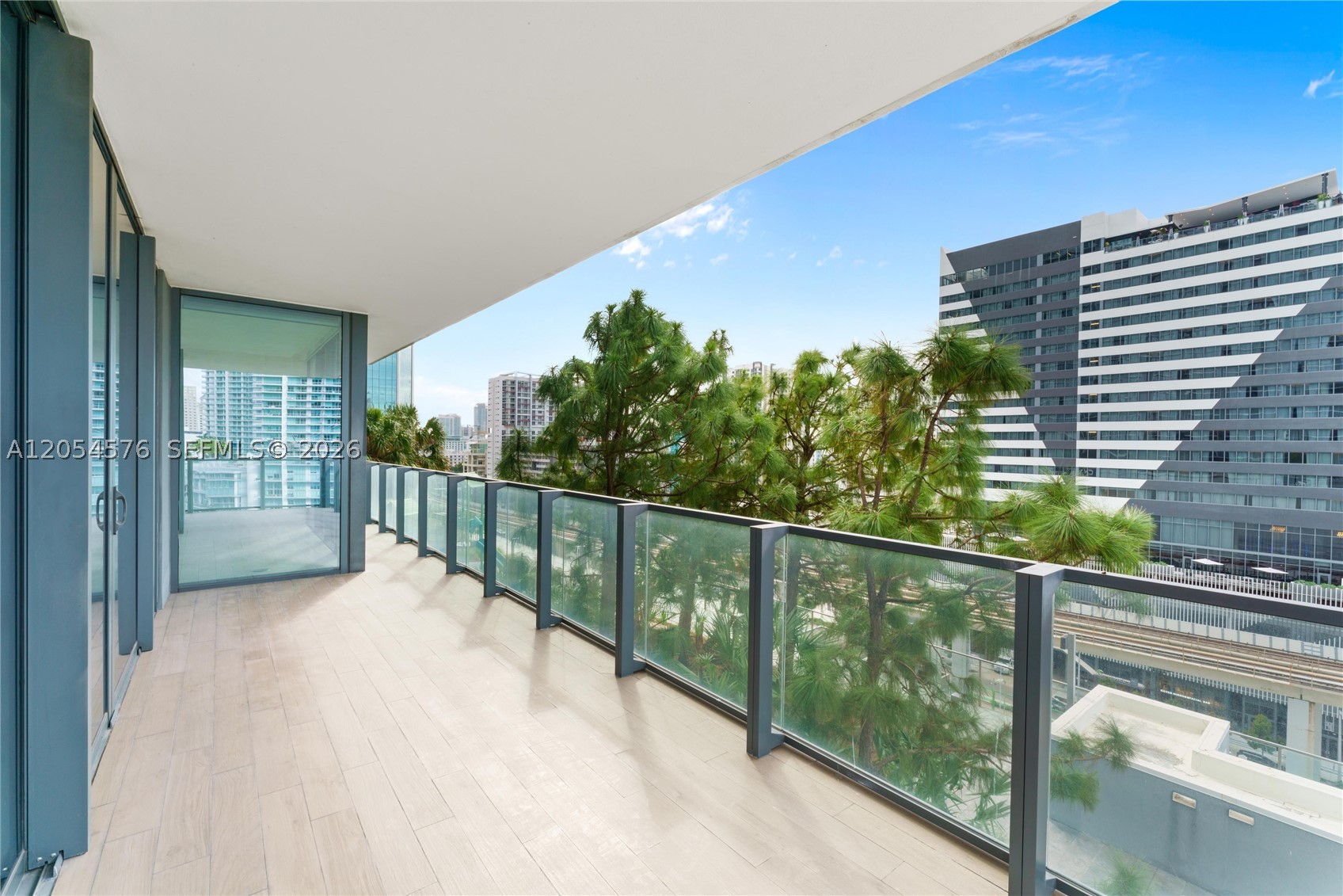 RISE CONDO - Residential Lease