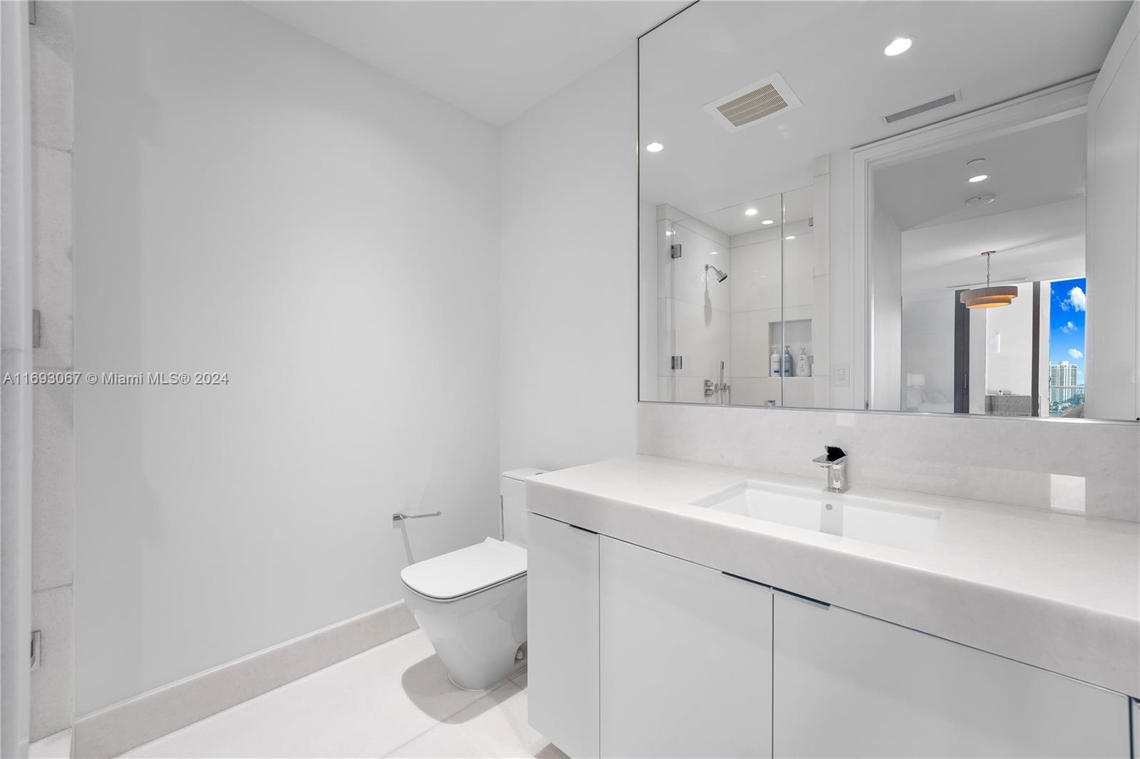 The Estates at Acqualina - Residential