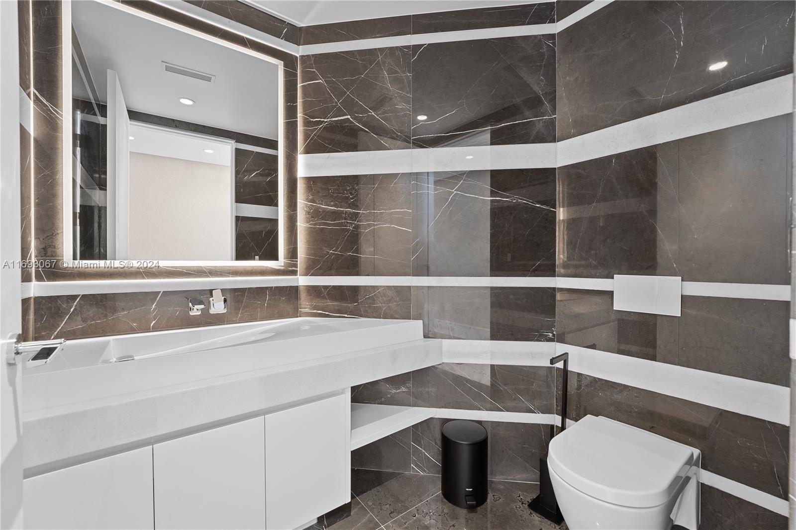 The Estates at Acqualina - Residential