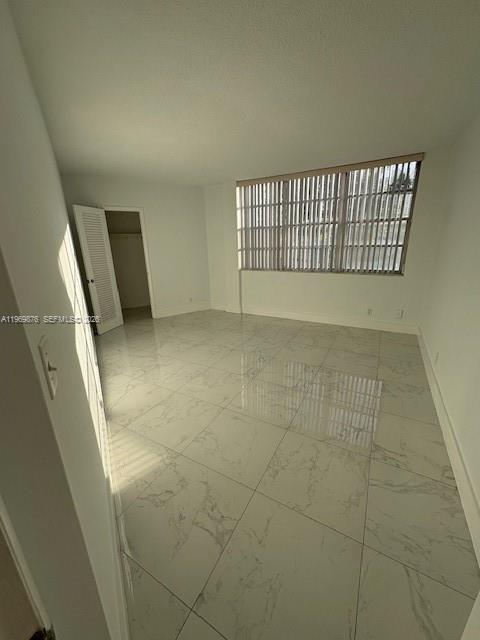 GOLDEN VIEW CONDO - Residential