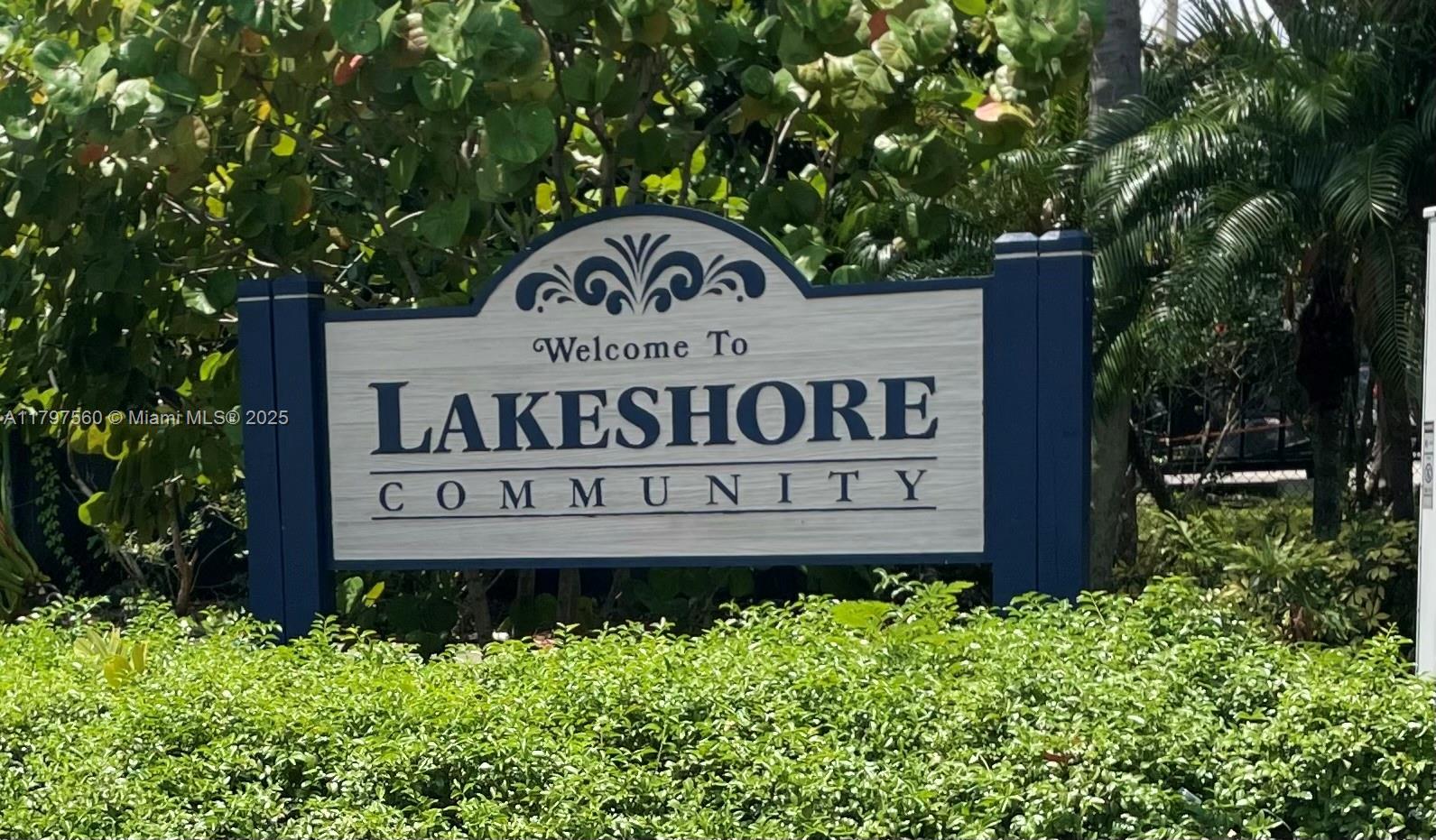 LAKESHORE CONDO 11 - Residential Lease