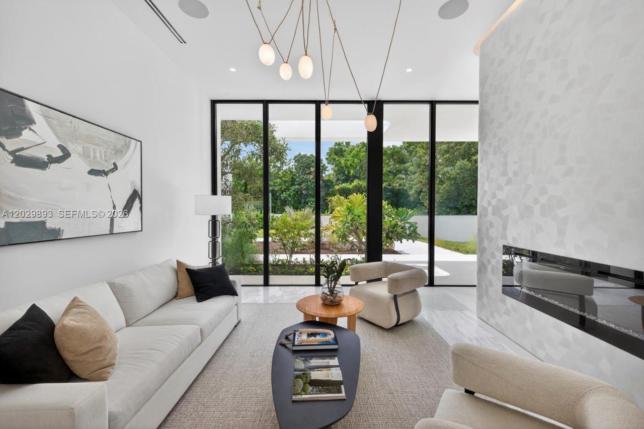 FLA FRUIT LANDS CO SUB NO - Residential