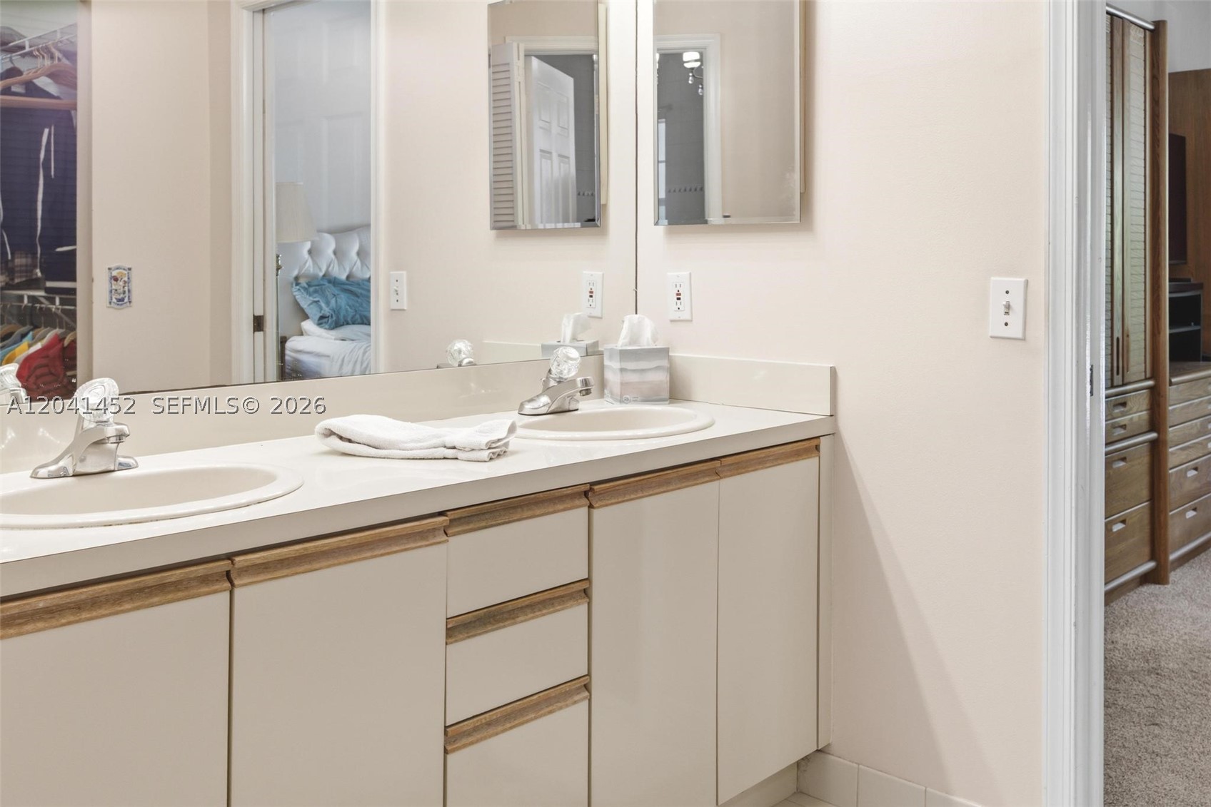 BROOKSIDE - Residential
