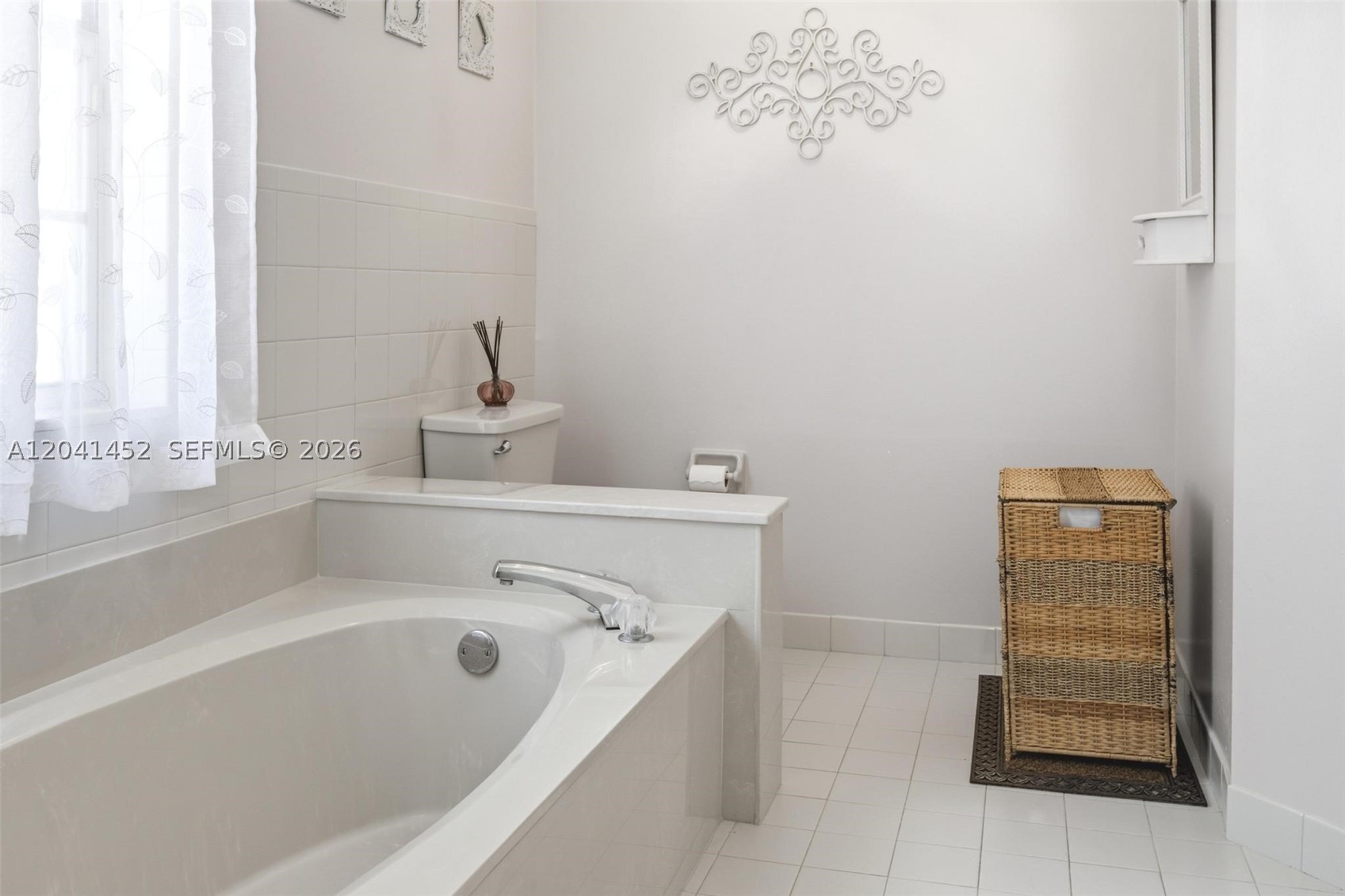 BROOKSIDE - Residential