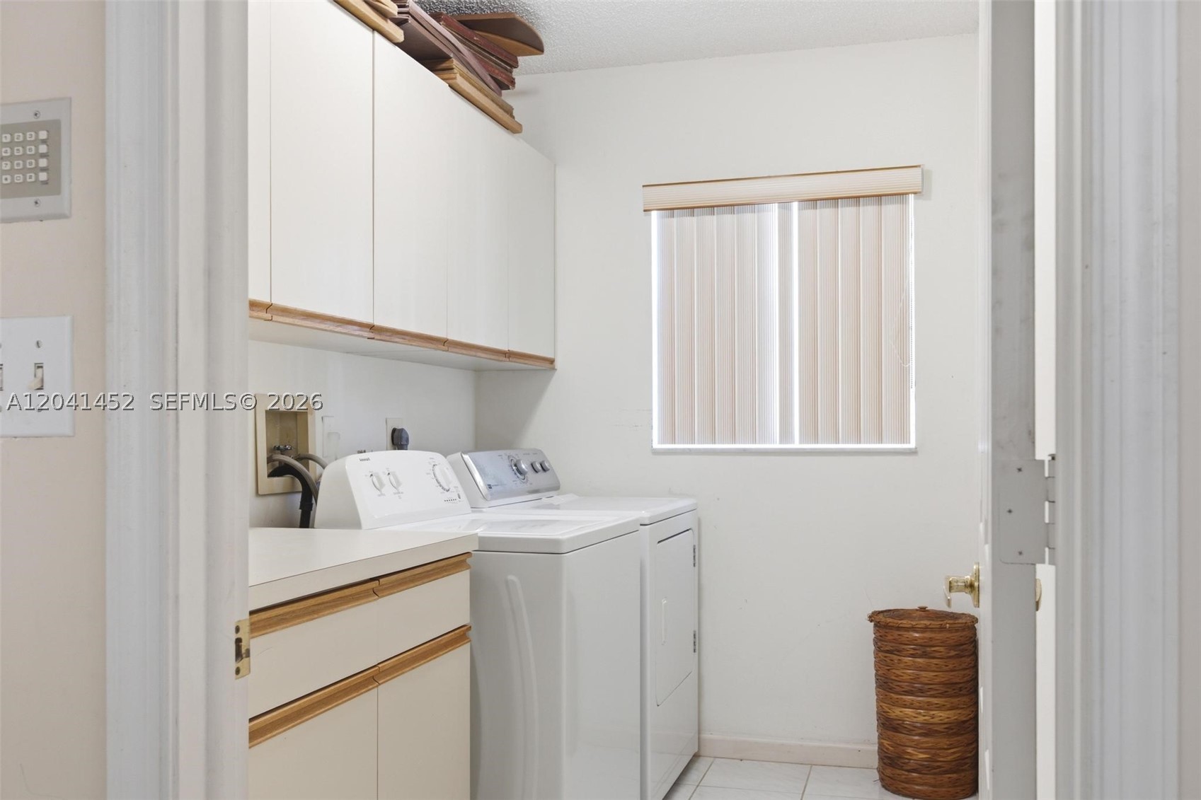BROOKSIDE - Residential